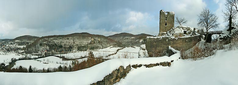 Ruine Neideck Winter