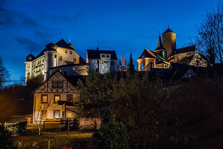 Burg Egloffstein im Herbst